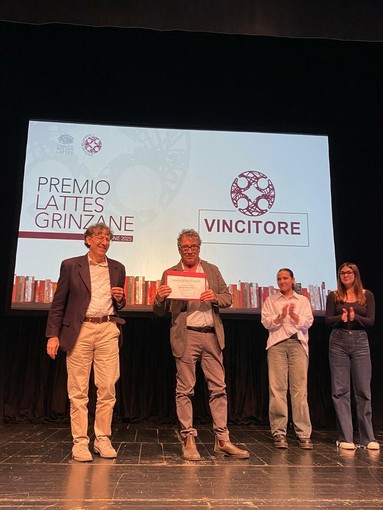 Sandro Veronesi vince la XV edizione del Premio Lattes Grinzane Sandro Veronesi vince la XV edizione del Premio Lattes Grinzane