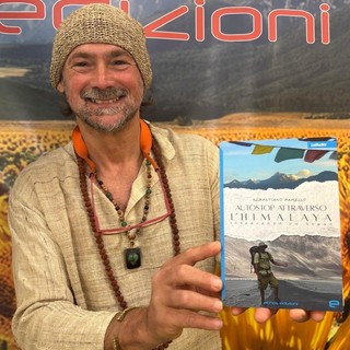 Nella sua Fossano il girovago Sebastiano Ramello presenta giovedì 29 maggio il nuovo libro &quot;Autostop attraverso l'Himalaya&quot;