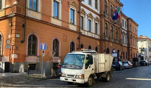 Savigliano, quarant’anni di rifiuti urbani al centro di un incontro pubblico con Renzo Barberis Savigliano, quarant’anni di rifiuti urbani al centro di un incontro pubblico con Renzo Barberis
