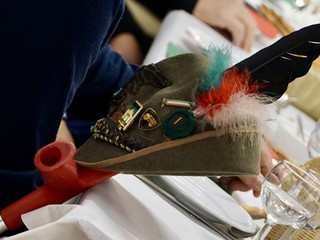 Momenti del 29° raduno degli Artiglieri del Gruppo Aosta - foto Paola Ravazzi Momenti del 29° raduno degli Artiglieri del Gruppo Aosta - foto Paola Ravazzi