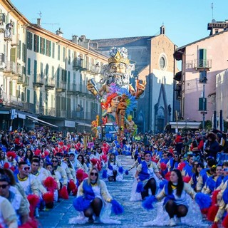 Il Carnevale storico di Saluzzo entra nel percorso del centenario: al via con la grande sfilata l’edizione 2026