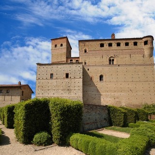 Serralunga d’Alba mostra il lato “più nascosto”: sabato 6 giugno ritorna “Castello Segreto” Serralunga d’Alba mostra il lato “più nascosto”: sabato 6 giugno ritorna “Castello Segreto”