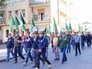 Momenti del 29° raduno degli Artiglieri del Gruppo Aosta - foto Paola Ravazzi Momenti del 29° raduno degli Artiglieri del Gruppo Aosta - foto Paola Ravazzi
