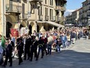 Saluzzo, corteo della cerimonia del 25 Aprile. foto tratta dalla pagina facebook del Comune