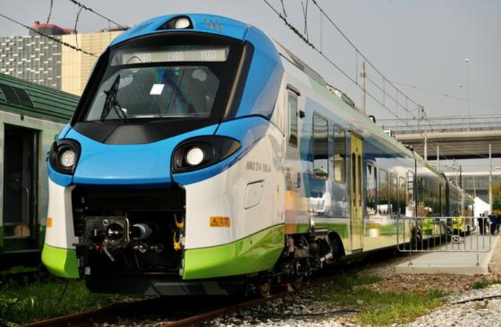 Alstom: stop ai finanziamenti francesi sull’idrogeno, ma i progetti italiani restano confermati Alstom: stop ai finanziamenti francesi sull’idrogeno, ma i progetti italiani restano confermati