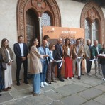 Saluzzo, Casa Cavassa: taglio del nastro della mostra di Axel Iberti  “Di bosco, di legno, disegno”