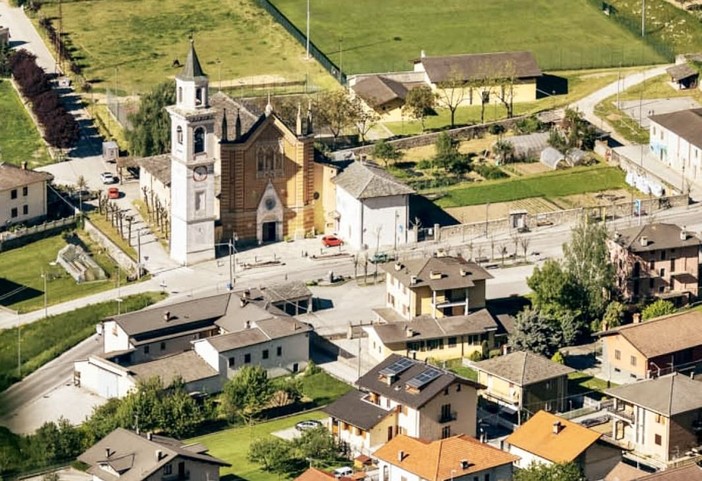 Natale accende San Damiano e Cartignano: tre giorni di comunità nella bassa valle Maira con Borghi ritrovati Natale accende San Damiano e Cartignano: tre giorni di comunità nella bassa valle Maira con Borghi ritrovati