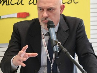 Stefano Liberti Stefano Liberti