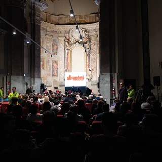 Stracôni per le scuole: una settimana di incontri, solidarietà e legami che sciolgono i nodi Stracôni per le scuole: una settimana di incontri, solidarietà e legami che sciolgono i nodi