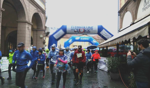 Saluzzo,il via del 23° Fitwalking del cuore
