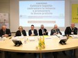 Il tavolo dei relatori al convegno sulle agromafie Il tavolo dei relatori al convegno sulle agromafie