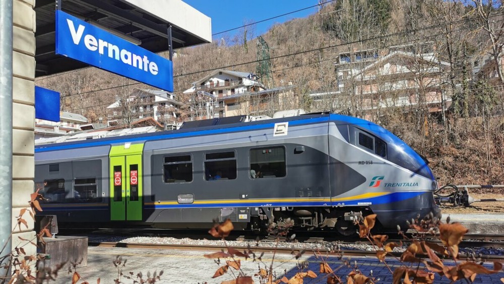 Cuneo-Ventimiglia, riparte il servizio completo ma il primo giorno segna già un ritardo
