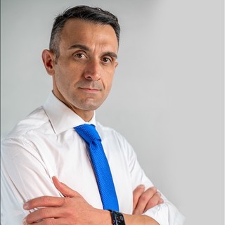 Trasferirsi in Svizzera: Pro e Contro del Vivere Oltreconfine in una Guida Completa Trasferirsi in Svizzera: Pro e Contro del Vivere Oltreconfine in una Guida Completa