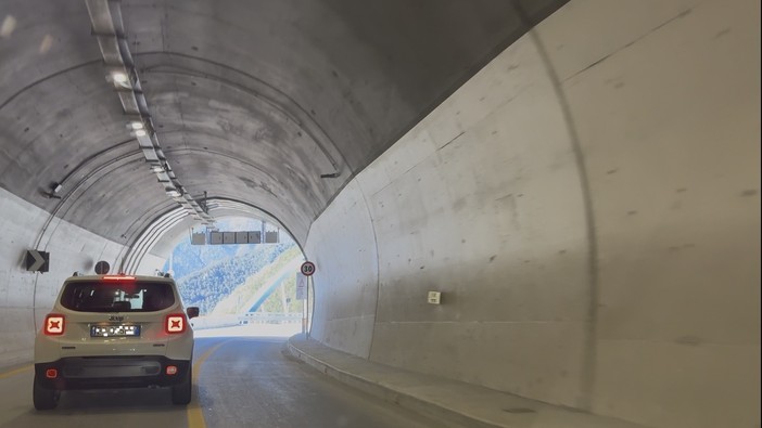 Tunnel di Tenda: per il ponte del 2 Giugno transito esteso fino alle ore 23 Tunnel di Tenda: per il ponte del 2 Giugno transito esteso fino alle ore 23