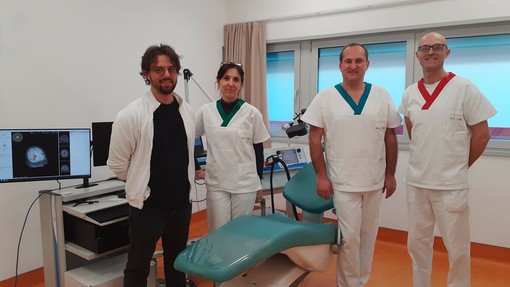 Asl CN2 introduce la stimolazione magnetica transcranica per curare il gioco d'azzardo patologico e la dipendenza da cocaina