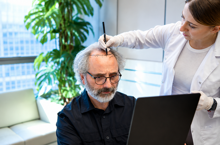 Le 5 migliori cliniche con chirurgo dedicato e le 5 migliori cliniche ad alto volume per il trapianto capelli Turchia 2026 Le 5 migliori cliniche con chirurgo dedicato e le 5 migliori cliniche ad alto volume per il trapianto capelli Turchia 2026