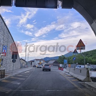 Tunnel di Tenda, ufficializzati gli orari estivi 2026: ad agosto sarà percorribile tutti i giorni dalle 6 alle 23 Tunnel di Tenda, ufficializzati gli orari estivi 2026: ad agosto sarà percorribile tutti i giorni dalle 6 alle 23