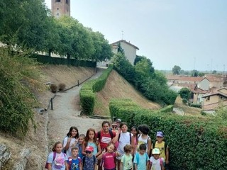 Alcuni momenti del'Estate bimbi e ragazzi di Trinità Alcuni momenti del'Estate bimbi e ragazzi di Trinità