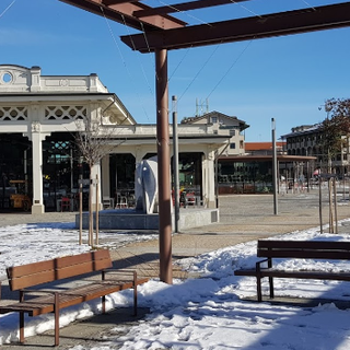 In foto Tettoia Vinay. L'ex concessionaria è stata ora condannata a pagare 192mila euro per i canoni di locazione non versati tra il luglio 2015 e il giugno 2021 e altri 144mila, oltre agli interessi, per il periodo in cui l’immobile era stato occupato senza titolo