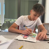 Supereroi, Tommaso Calandri vince con un omaggio a Carlo Acutis