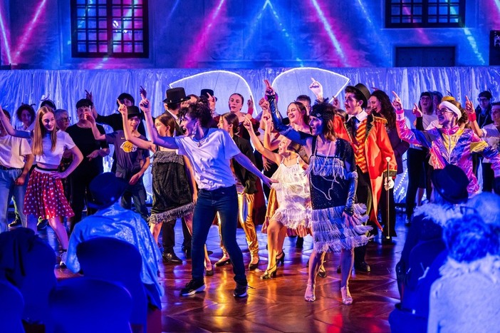 Un recente spettacolo di Carnevale organizzato dalla Fondazione CRS al Monastero della Stella Un recente spettacolo di Carnevale organizzato dalla Fondazione CRS al Monastero della Stella