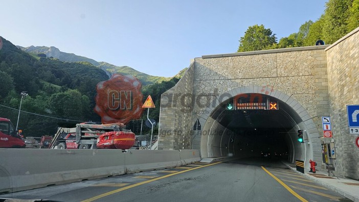 Tunnel di Tenda, Rixi: “Più aperture estive e avanti con la seconda galleria” Tunnel di Tenda, Rixi: “Più aperture estive e avanti con la seconda galleria”