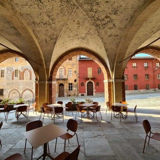 Saluzzo, lo spazio di Tastè Bistrot in salita al Castello Saluzzo, lo spazio di Tastè Bistrot in salita al Castello