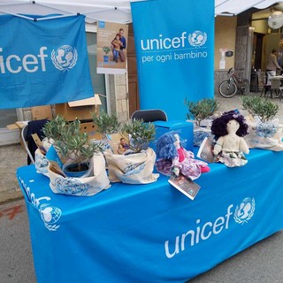 Una donazione per una piantina di ulivo: anche a Cuneo la campagna Unicef per aiutare i bambini. Ecco dove