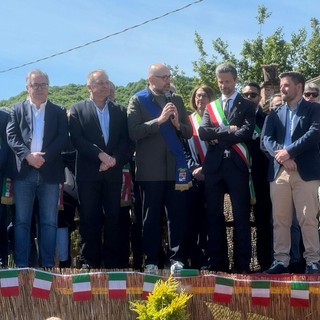 Le istitutizioni provinciali alla manifestazione Le istitutizioni provinciali alla manifestazione