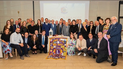 Un momento della serata celebrativa del Lions Club Bra Host Un momento della serata celebrativa del Lions Club Bra Host