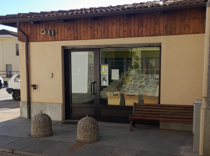 Nuovamente operativo l'ufficio postale di Brossasco Nuovamente operativo l'ufficio postale di Brossasco