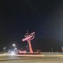 Venasca illumina di rosa la rotonda all’ingresso del paese in occasione della Festa della Donna