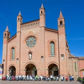Ottant'anni della Vespa, ad Alba tre giorni di festa e memoria: “Abbiamo già materiale per un secondo volume” Ottant'anni della Vespa, ad Alba tre giorni di festa e memoria: “Abbiamo già materiale per un secondo volume”
