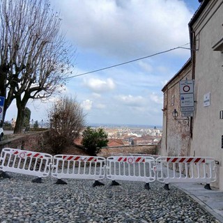Saluzzo, via Valoria chiusa per sicurezza