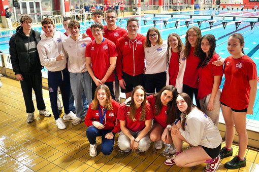 Gli atleti della ValleBelbo Sport si esaltano al Mexican Swim Standoff Gli atleti della ValleBelbo Sport si esaltano al Mexican Swim Standoff