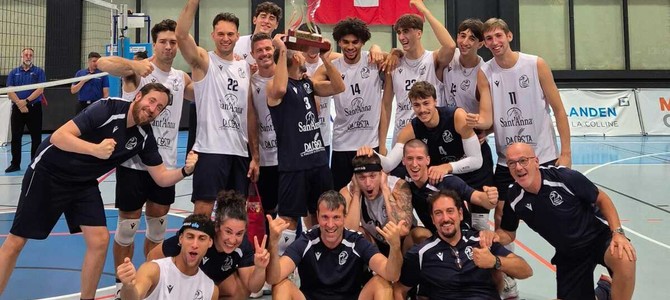 La gioia dei cuneesi dopo la conquista della Coupe Fred Fellay a Ginevra La gioia dei cuneesi dopo la conquista della Coupe Fred Fellay a Ginevra