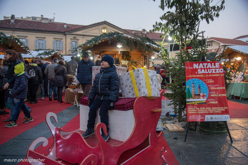 Saluzzo, Villaggio di Natale - foto Mauro Piovano