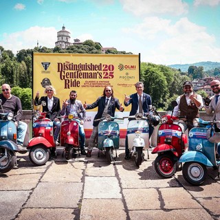 Il Vespa Club Fossano alla &quot;Distinguished Gentleman's Ride&quot; di Torino: stile, solidarietà e passione su due ruote