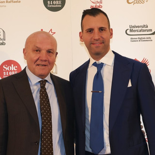 Da sinistra Carmine e Vincenzo, responsabili delle sedi cuneesi e imperiesi di Multiversity Group