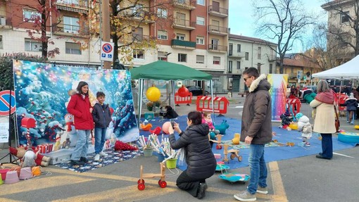 Il trenino di Natale a Verzuolo in una precedente edizione di &quot;Accendiamo il Natale&quot;