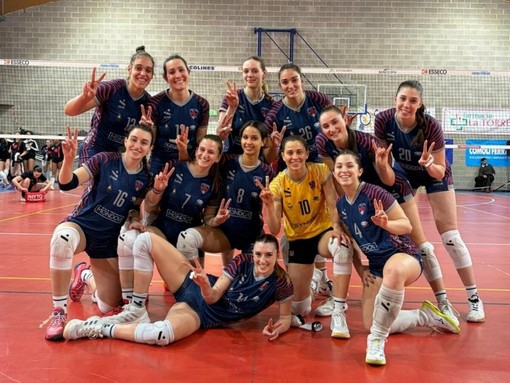 VOLLEY / Serie B1F, tutto come all’andata: Mondovì volley sconfigge la Issa Novara al tie-break