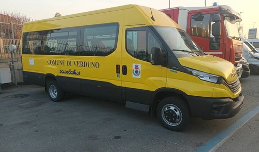 Verduno inaugurerà il nuovo scuolabus: un mezzo moderno per il trasporto degli alunni Verduno inaugurerà il nuovo scuolabus: un mezzo moderno per il trasporto degli alunni