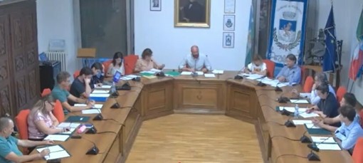 La seduta del Consiglio comunale di Verzuolo del 24 giugno