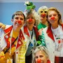 Tutti a Cuneo per la Giornata Nazionale del Naso Rosso: i clown VIP invadono via Roma