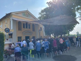 I momenti della prima edizione della Sagra della Noce e della Frutta a guscio a Villanova Solaro - santuario I momenti della prima edizione della Sagra della Noce e della Frutta a guscio a Villanova Solaro - santuario