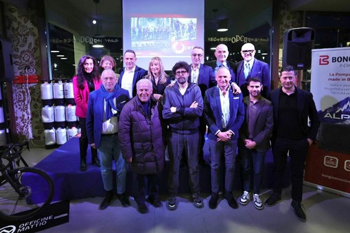 Provincia Granda al top del ciclismo 2026: Giro Women a Saluzzo e doppia L’Étape Tour de France Provincia Granda al top del ciclismo 2026: Giro Women a Saluzzo e doppia L’Étape Tour de France