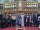 Nella foto padre Vasile Doroftei in mezzo alla comunità ortodossa di Bra, dopo la benedizione
