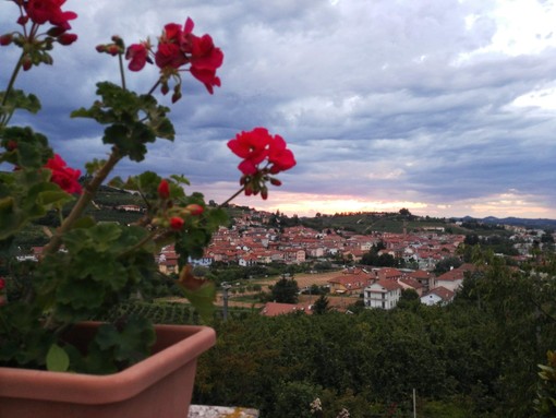 Foto panoramica del quartiere Moretta ad Alba