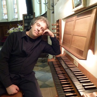 Il maestro Walter Gatti suonerà a Busca i due organi delle Confraternite de &quot;La Bianca&quot; e &quot;La Rossa&quot;