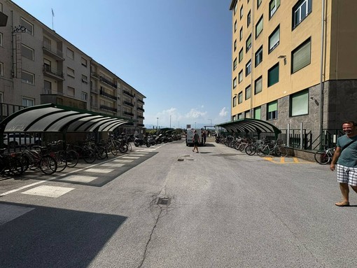 Furti di biciclette all’ospedale di Cuneo, la rabbia di un dipendente: “Segnalazioni ignorate e una realtà che resta senza soluzione” Furti di biciclette all’ospedale di Cuneo, la rabbia di un dipendente: “Segnalazioni ignorate e una realtà che resta senza soluzione”